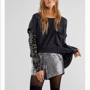 Free People - Celine Tee with sequins sleeves - fits like a Large